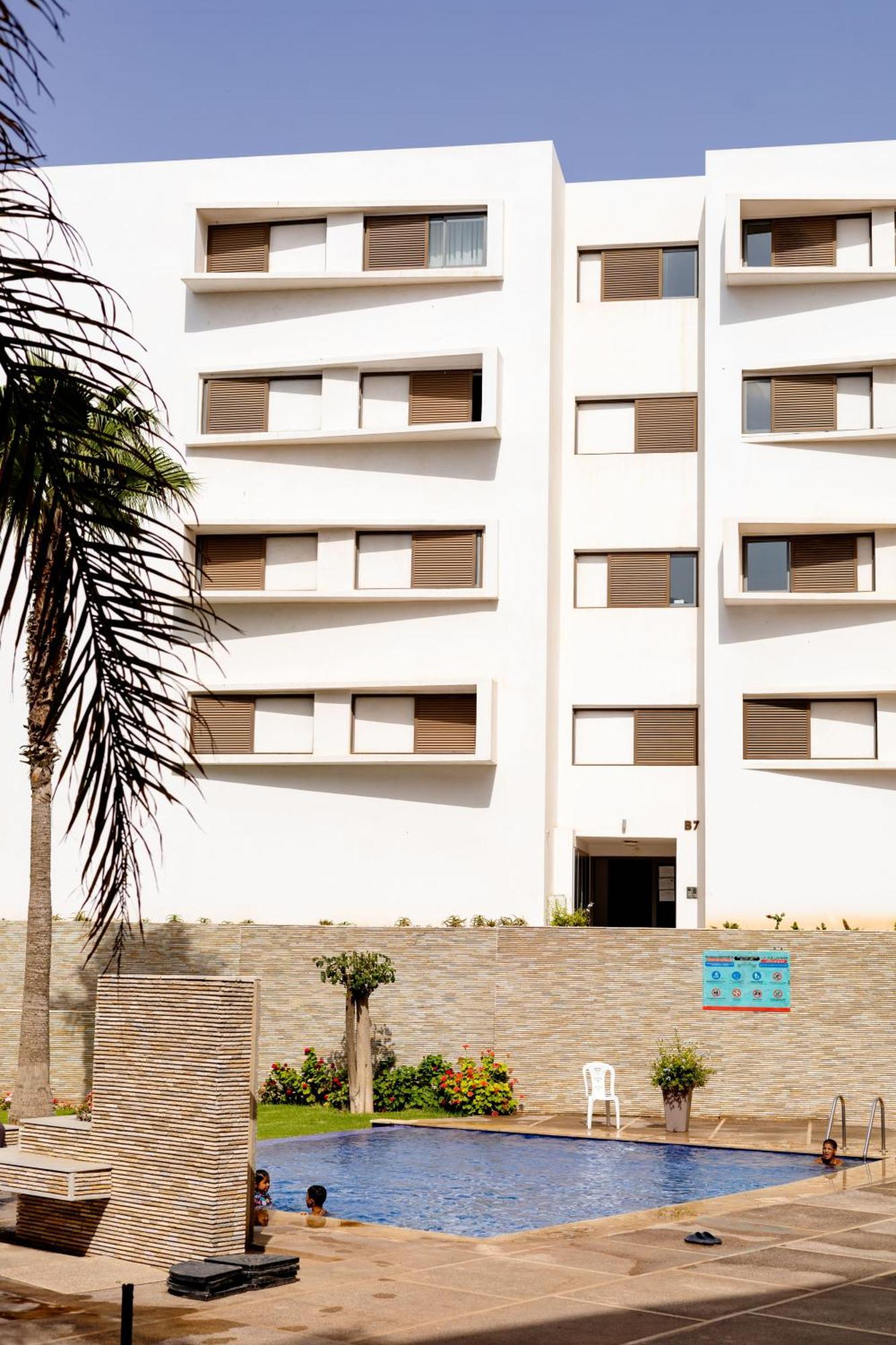 Appartement Panoramic View In Bay, Big Terrace, Pools, Wifi, Parking *